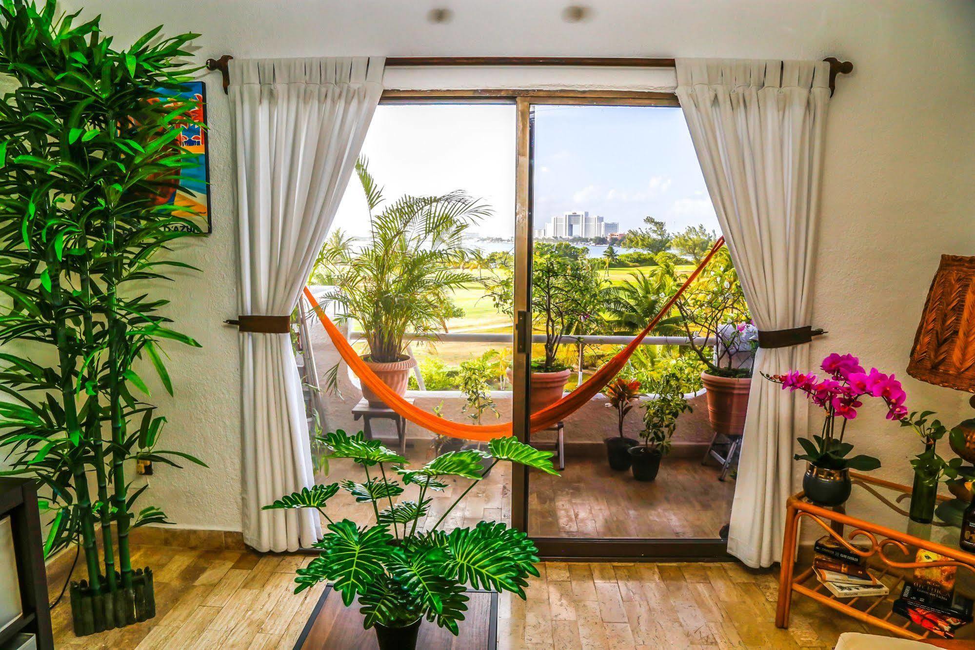 Hostel Natura Cancun Dış mekan fotoğraf