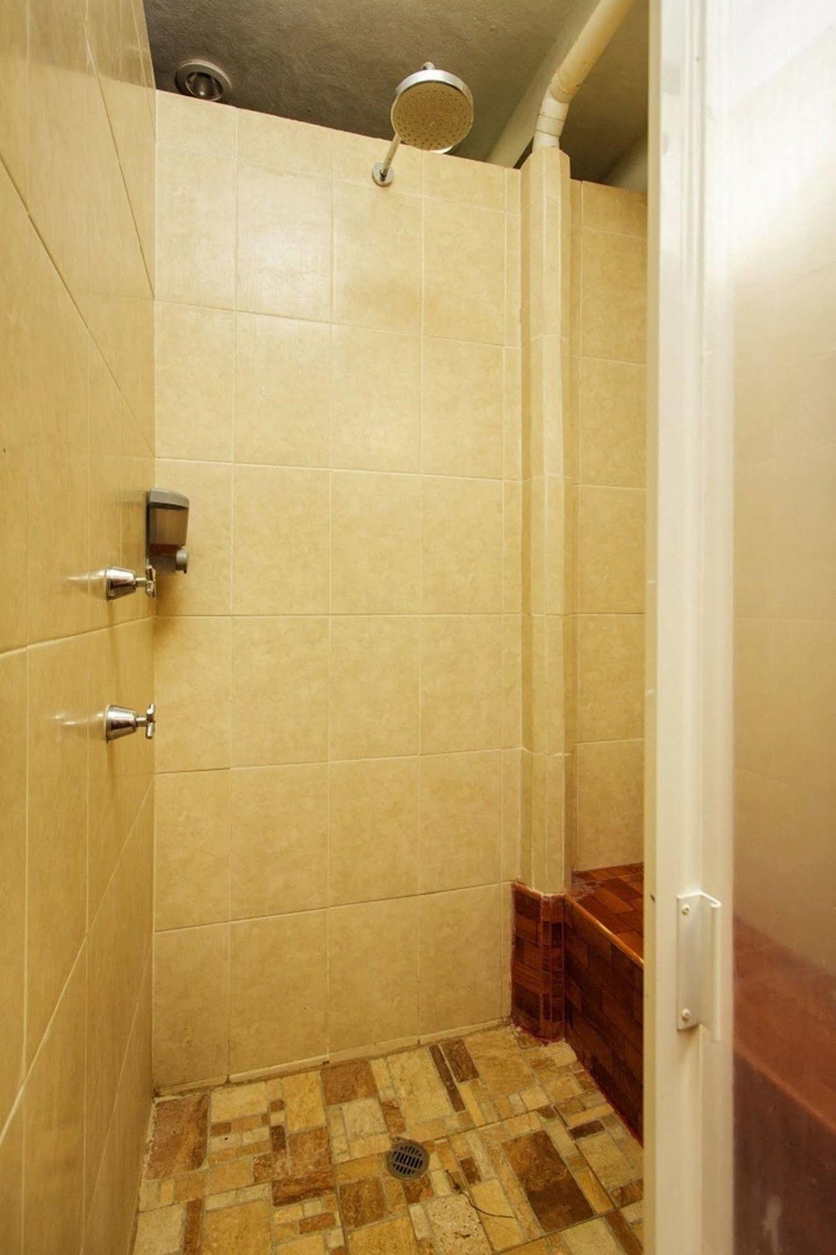 Hostel Natura Cancun Dış mekan fotoğraf